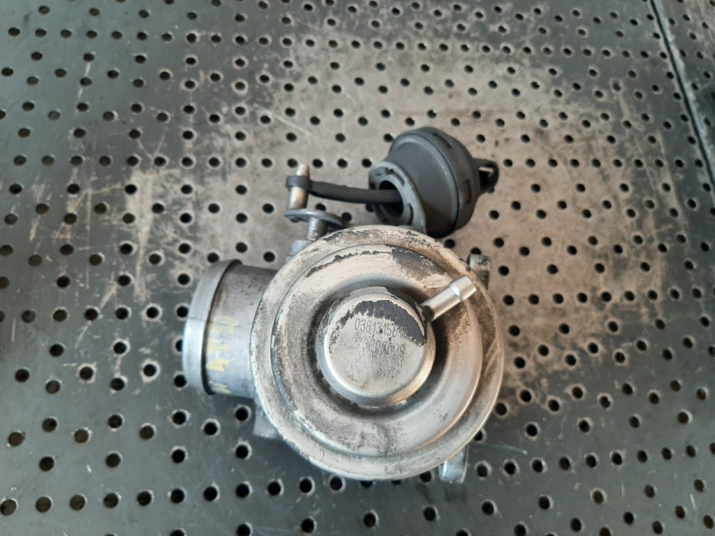 Egr 1.9 tdi audi a2 8z vw bora polo 9n golf 4 skoda fabia 1 octavia 1 cordoba 038131501e 038129637b