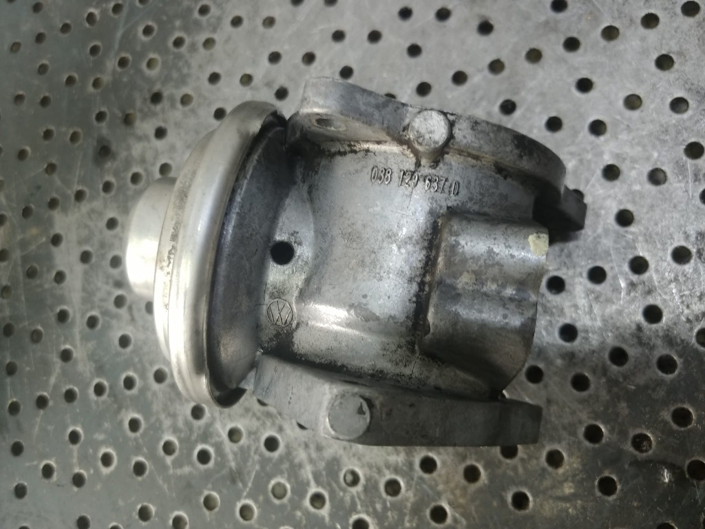 Egr 1.9 tdi bkc seat altea 5p vw golf 5 jetta 3 skoda fabia 2 octavia 2 038131501af 038129637d
