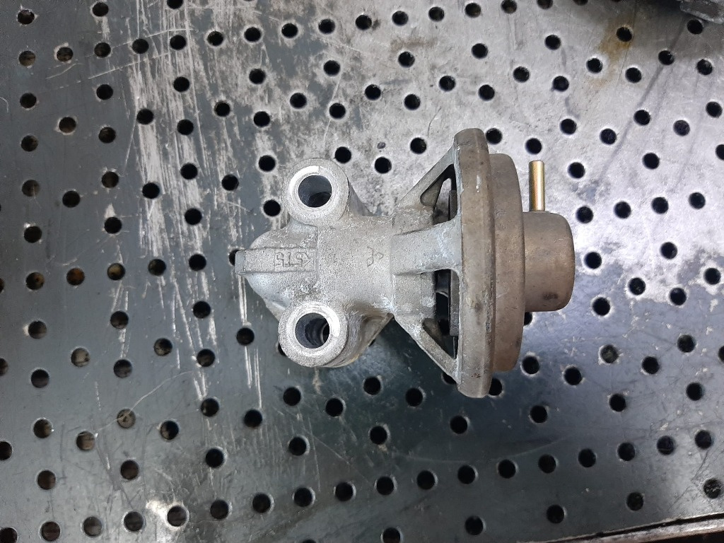 Egr 2.0 b 4g63 mitsubishi outlander 1 2001-2005 k5t58799