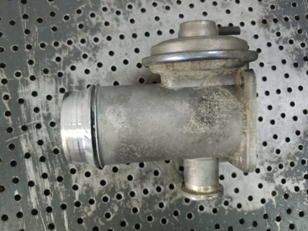 Egr 2.0 d 204d4 118d bmw seria 1 e81 e87 70051200