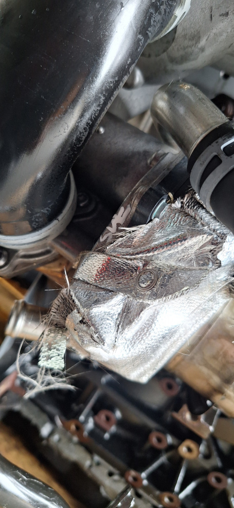 EGR Audi Q3 (2011-2017) [8U] 2.0 Motorina 2015, 04L131501C