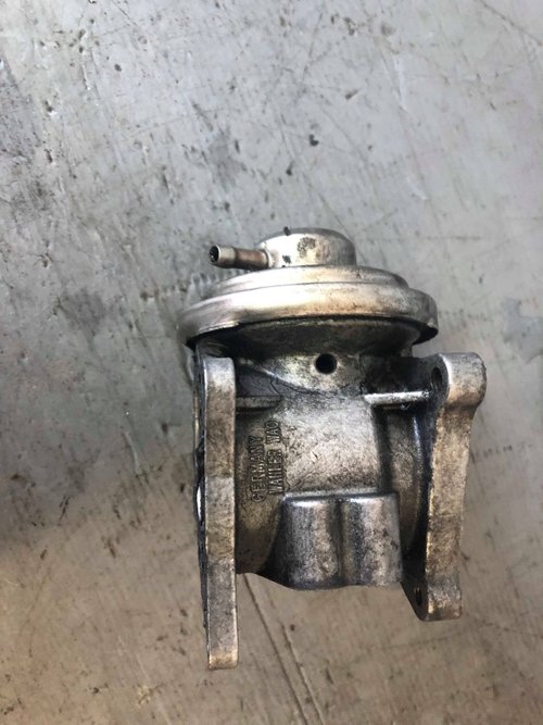 Egr bkd 2.0 tdi vw passat b6 audi a3 8p seat altea leon toledo skoda octavia 2005-2008 038129637d