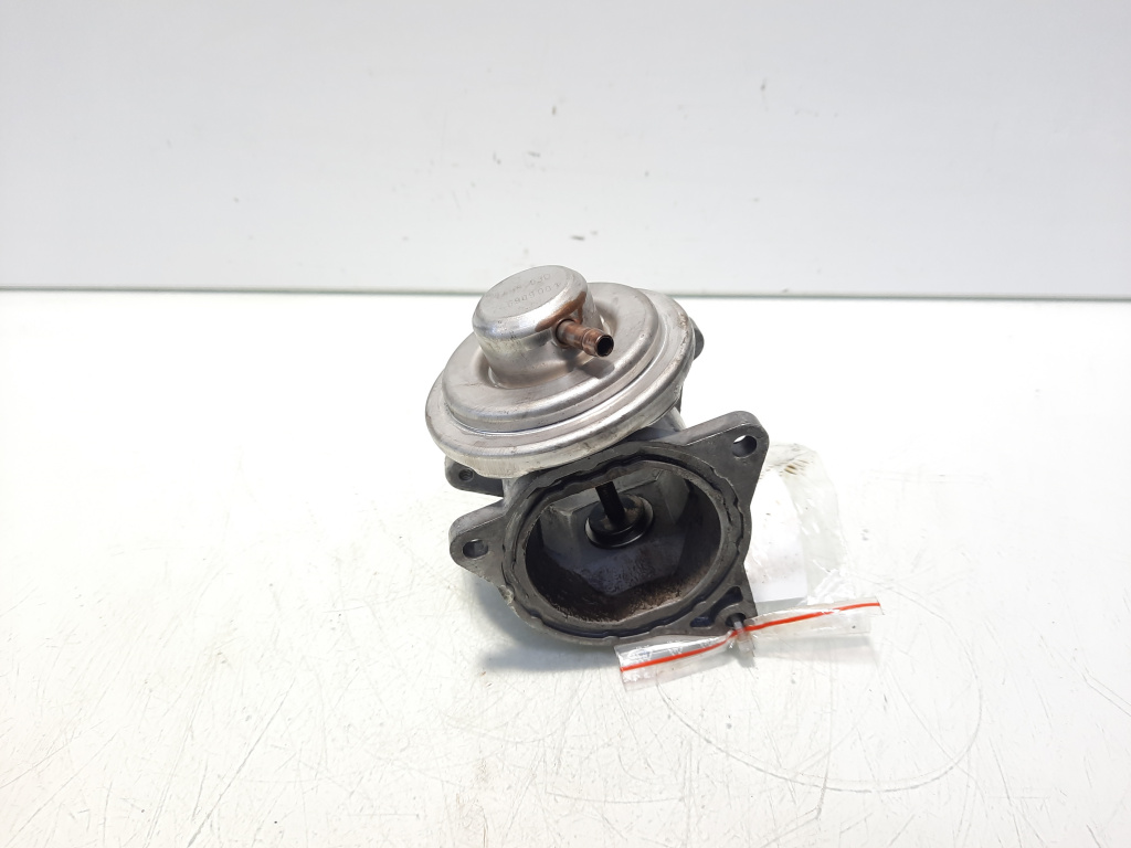 EGR, cod 038129637D, VW Golf 5 (1K1), 2.0 TDI, BKD (id:562410)