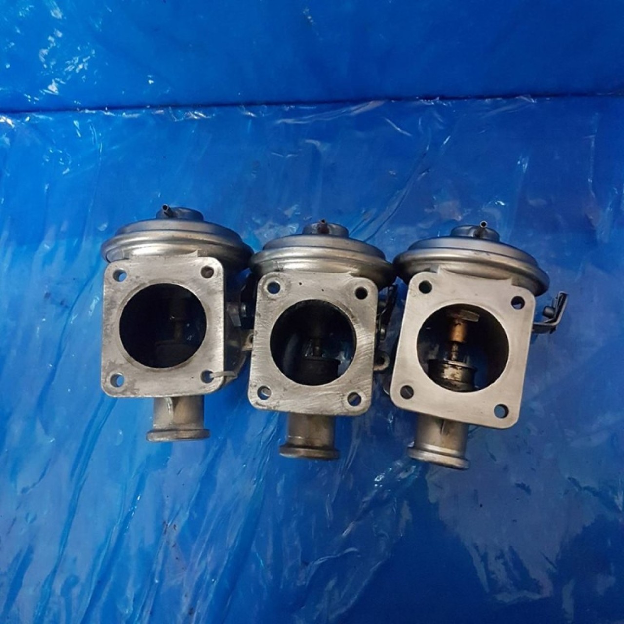 Egr cod 7791480 bmw x5 e70 3.0d m57 235 cai