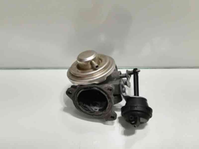 Egr cu clapeta 038131501E, Vw Golf 4 (1J1) 1.9 tdi (id:325122)