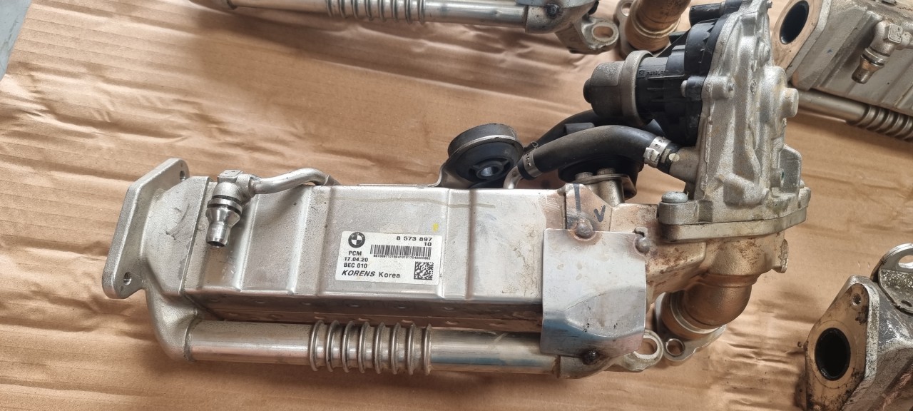 EGR cu racitor Gaze Toyota Rav 4 D4D 2.0 D 2015 2016 2017 2018
