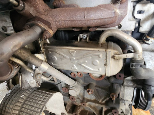 EGR cu racitor gaze Vw Passat B7 2.0 TDI 2010 2011 2012 2013 2014 2015 cod 03L131512BL
