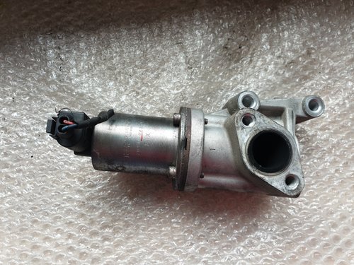 Egr kia ceed venga 1.6 crdi d4fb 2006-2012 20410-2a350