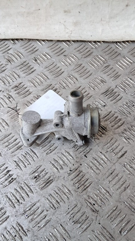 EGR Mercedes C-Class W204 1.8 ,cod motor M271950 cod A0021406260