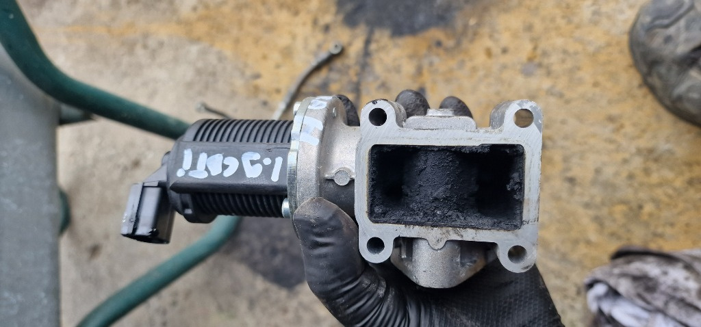 EGR Opel Astra H 1.9 CDTI 150cp 2008
