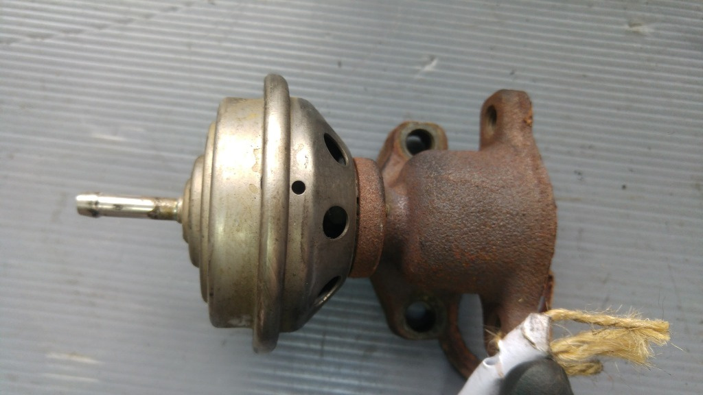 Egr vw sharan ford galaxy 1.9 tdi ahu 0281311501e