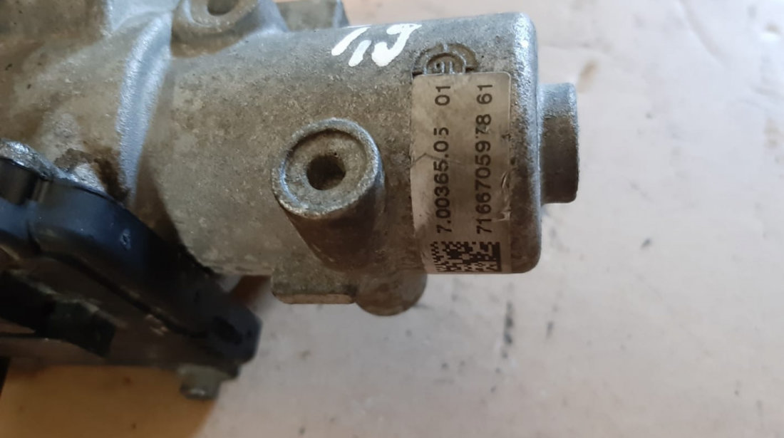 EGR VW T5 1.9 TDI 2006 tip motor BRR