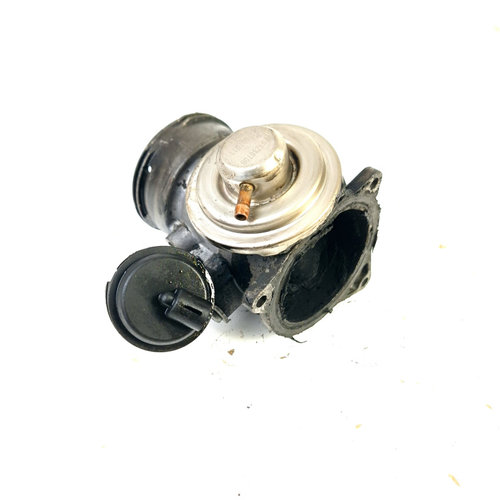 Egr VW TRANSPORTER Mk 5 / T5 / Caravelle 2003 - 2015 Motorina 070128070B, 017507011, V241