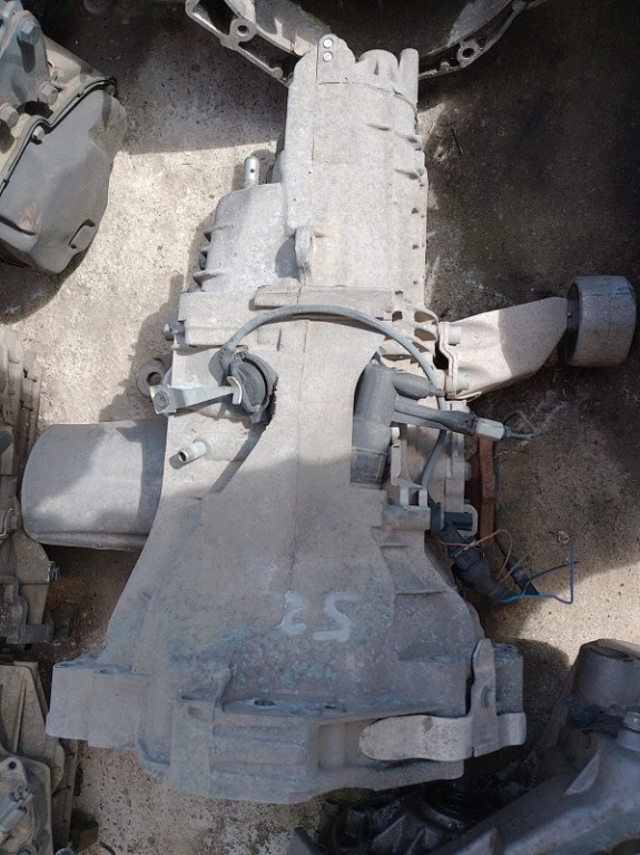 EHN Cutie de viteze manuala 5+1 trepte tip EHN Audi A4 (8D2, B5) 1.8t