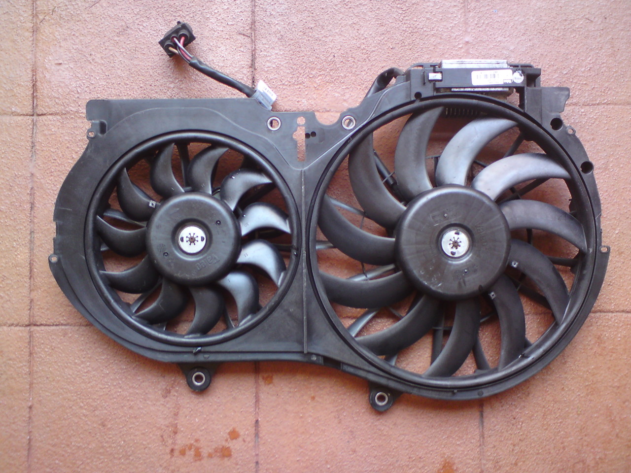 Electro - Ventilatoare Audi A6 / 4B  2.0 / ALT  4B0121205 A / 8E0959501D