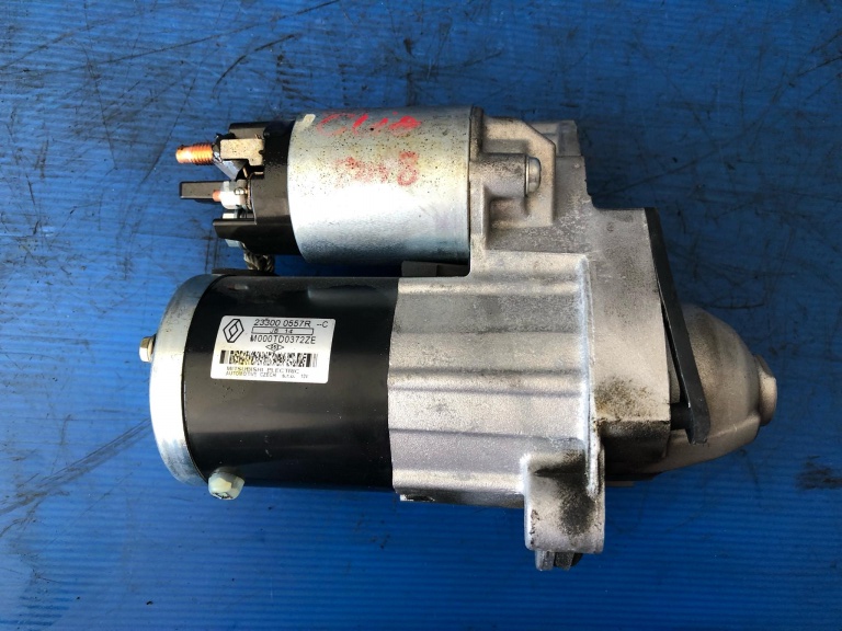 Electromotor 0.9 b renault clio 4 h4b 2012-2019 23000557r