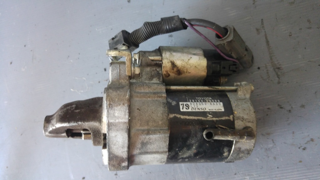 Electromotor 1.0 b toyota yaris p9 p12 28100-0q080 428000-8630