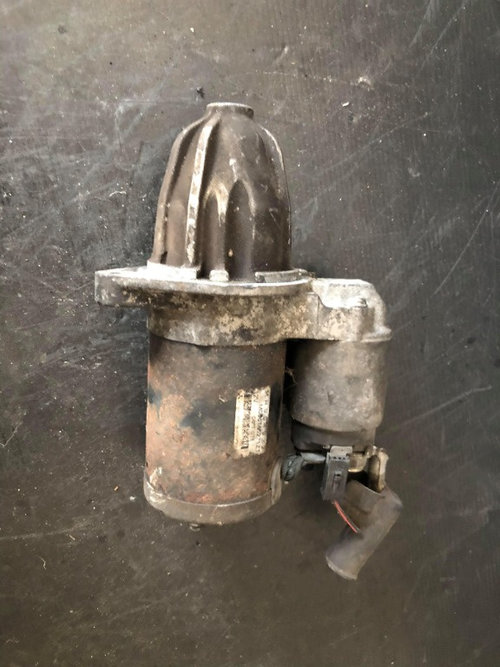 Electromotor 1.1 b mitsubishi colt 6 mr994922