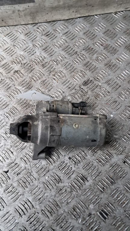Electromotor 1.5 HDI YHZ Peugeot 308 T9 an 2019 cod 9825233080