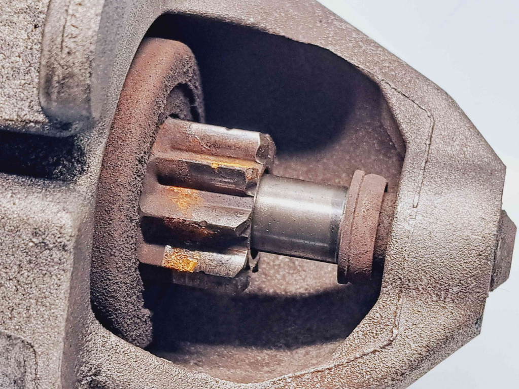 Electromotor 9 dinti Audi A6 (4F2, C6) [Fabr 2004-2010] 03G911023A 0001109064 2.0 TDI BRE 103KW / 140CP 2.0 TDI BRE103KW / 140CP