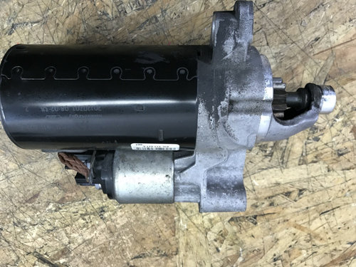 Electromotor Audi A4 Av. qu. 2,0 TDI A4 sedan 2013 (03L911021E)