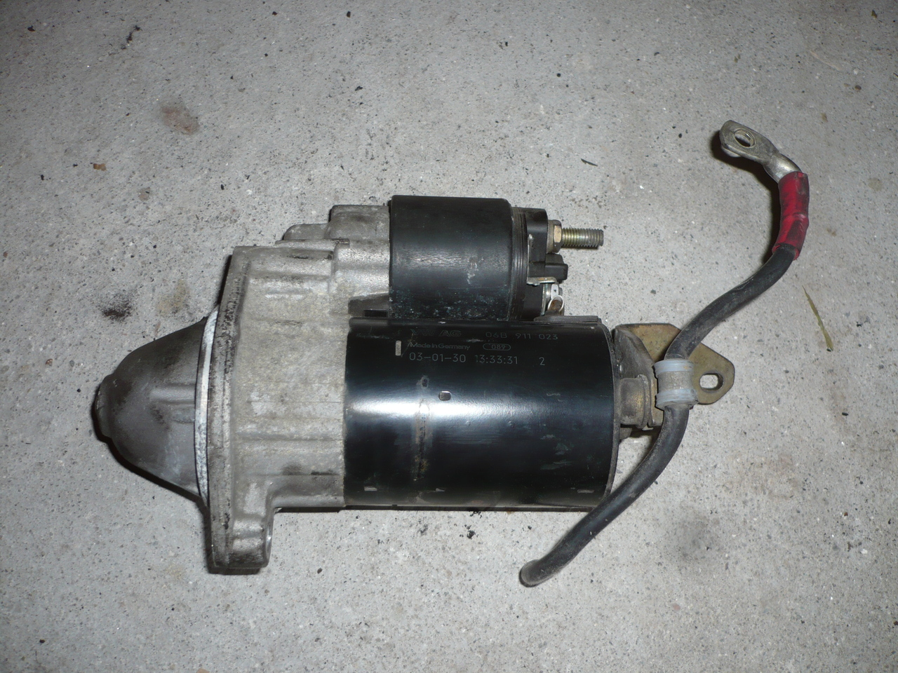 Electromotor bosch 0001107073 1.6 1.8 2.0 Skoda Superb ,Vw Passat  Audi A4 Audi A6