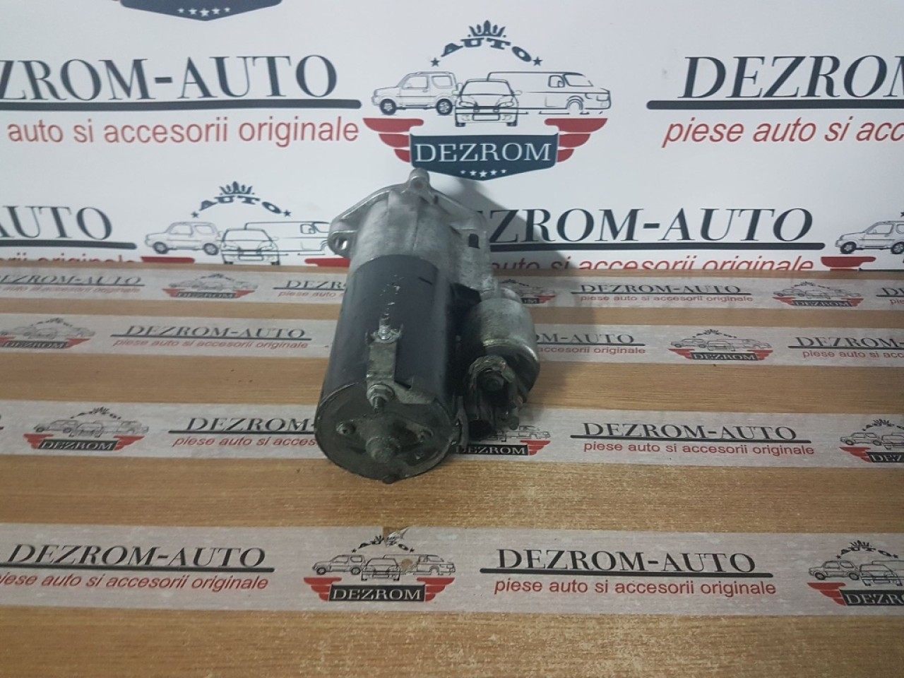 Electromotor bosch 03G911023 audi a4 8e b7 bre blb 140 cai cutie manuala