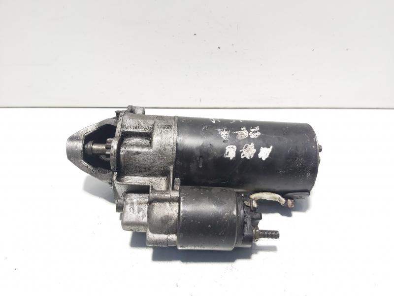 Electromotor , cod 068911024C, Vw Passat (3B3) 1.9 TDI, AVF, 6 vit man (id:641220)