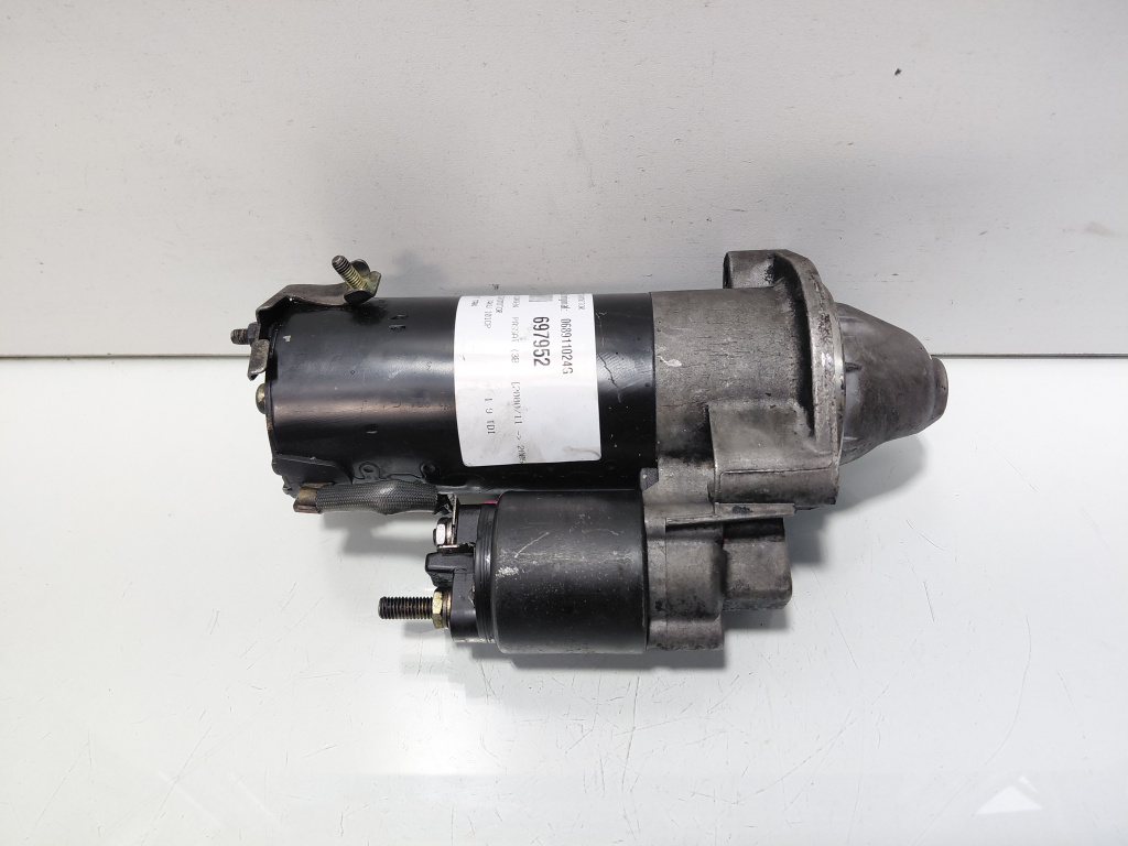 Electromotor, cod 068911024G, VW Passat (3B3), 1.9 TDI, AVB, 5 vit man (id:697952)