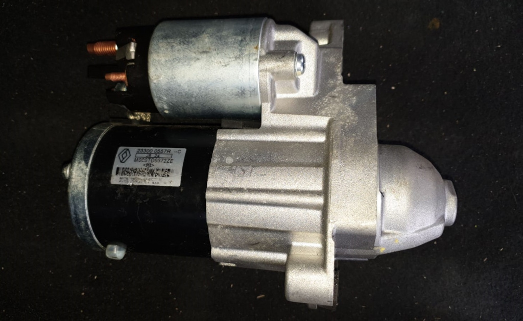 Electromotor Dacia Dokker 1,2 TCe NOU 233000557R OE