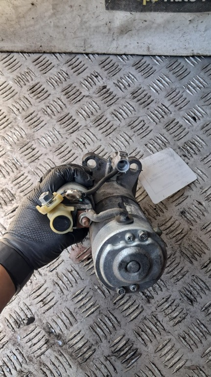 Electromotor Mazda 3 2.2 D an 2014 cod M001T81281