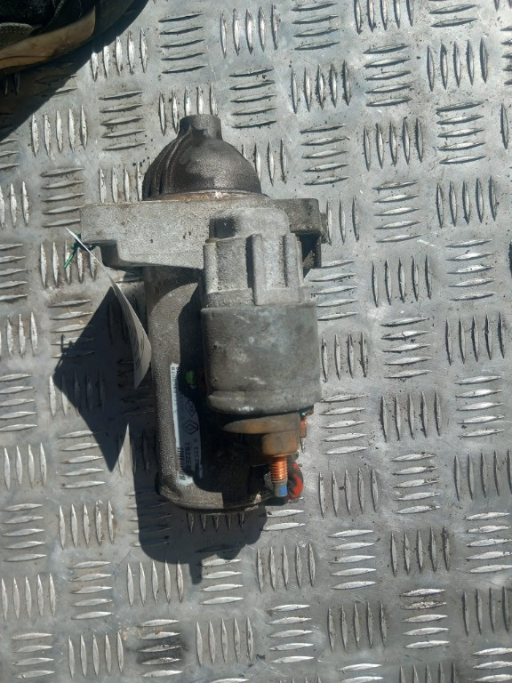 Electromotor Renault Laguna 3 2.0 DCI an 2008 cod 8200568535