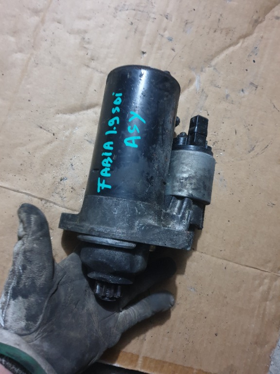 Electromotor Skoda Fabia 1.9SDI ASY 64CP