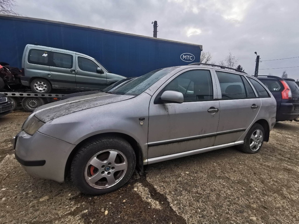 ELECTROMOTOR SKODA FABIA 2002 1.4 MPI