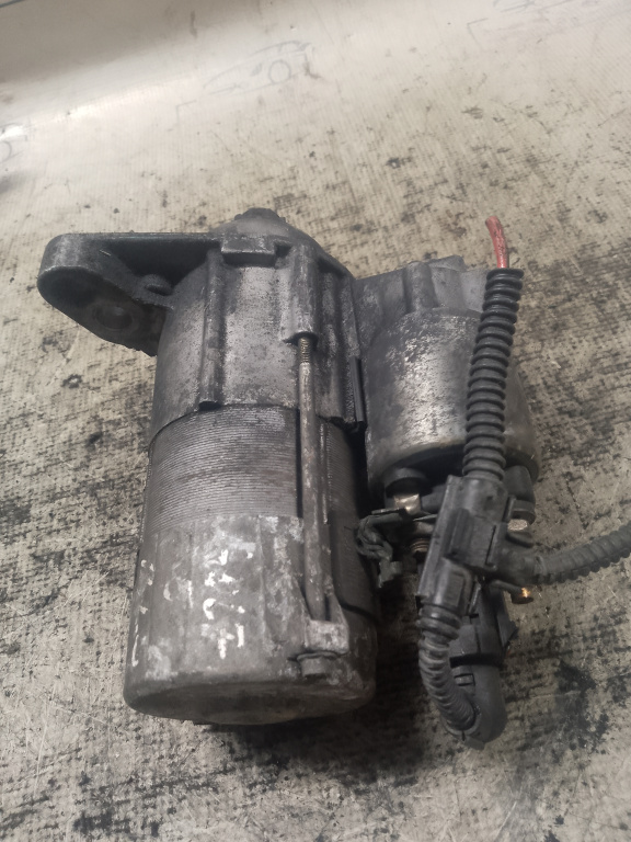Electromotor Volkswagen Golf 5 2008, 02Z911023H