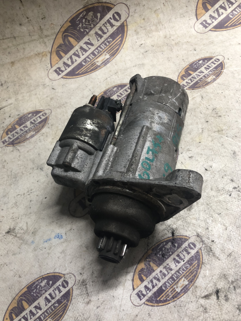 Electromotor Volkswagen Golf 5 Plus 1.9 Motorina 2008, 02Z911023H