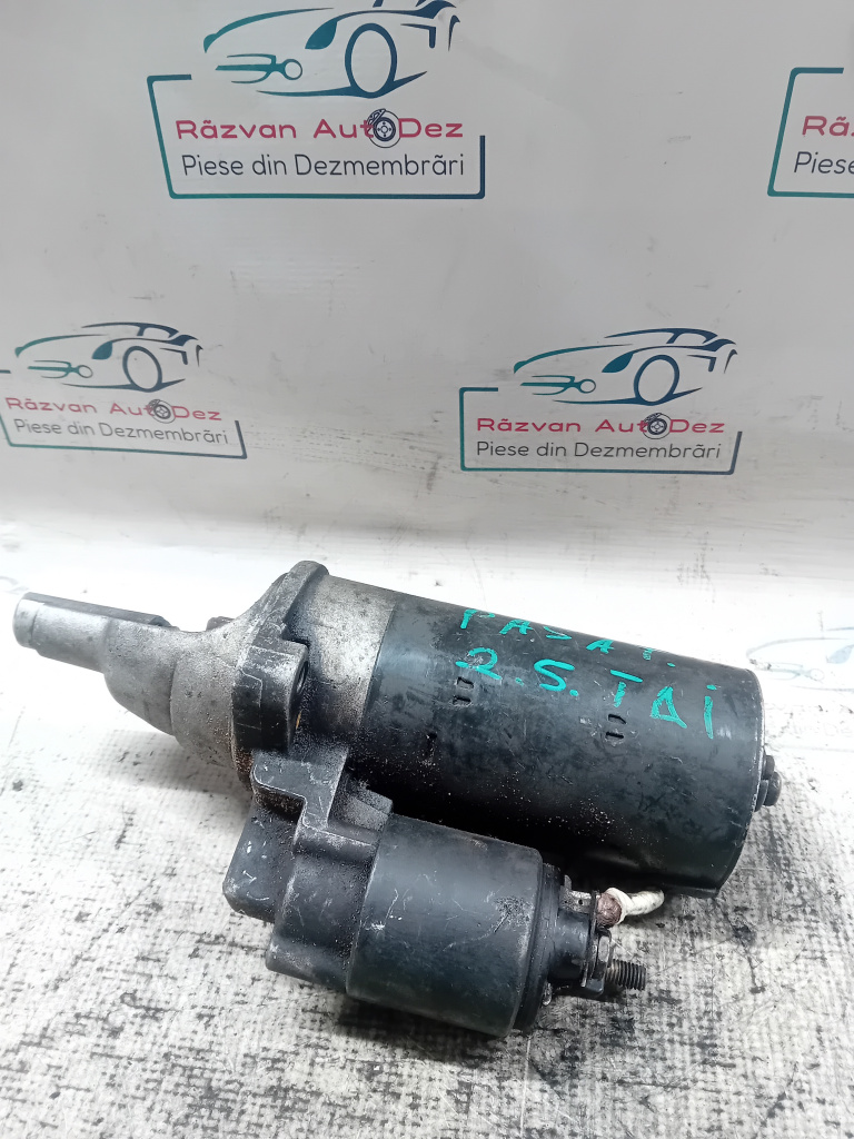 Electromotor Volkswagen Passat 2.5 Motorina 2003, 059911023H