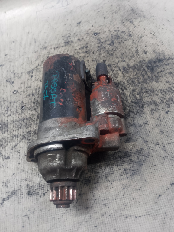 Electromotor Volkswagen Passat B7 2010, 02M911024C