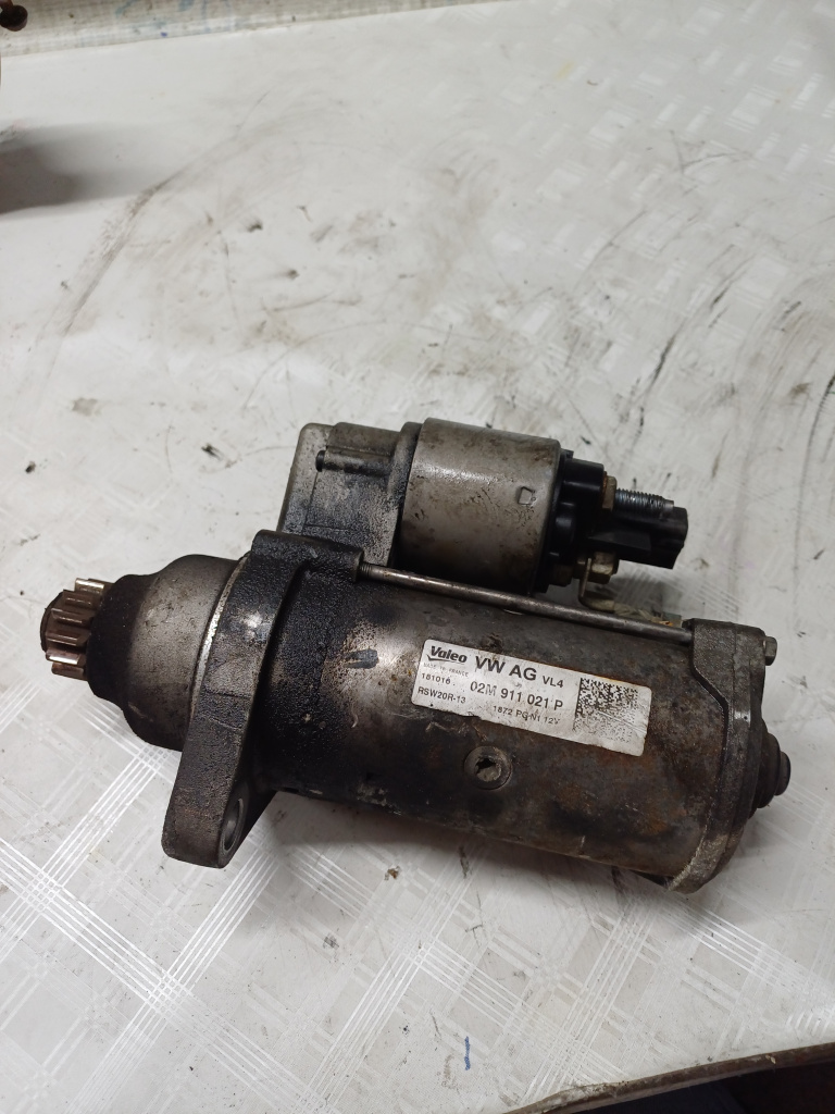 Electromotor Volkswagen Passat B8 2.0 Motorina 2016, 02M911021P