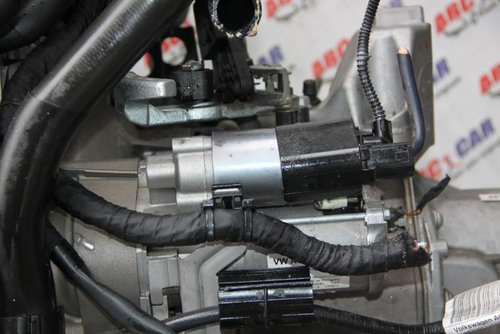 Electromotor Volkswagen Polo VI 2017-2021 02Z911022C