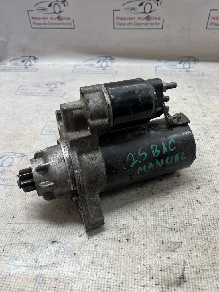 Electromotor Volkswagen Touareg 2.5 Motorina 2007, 070911023B