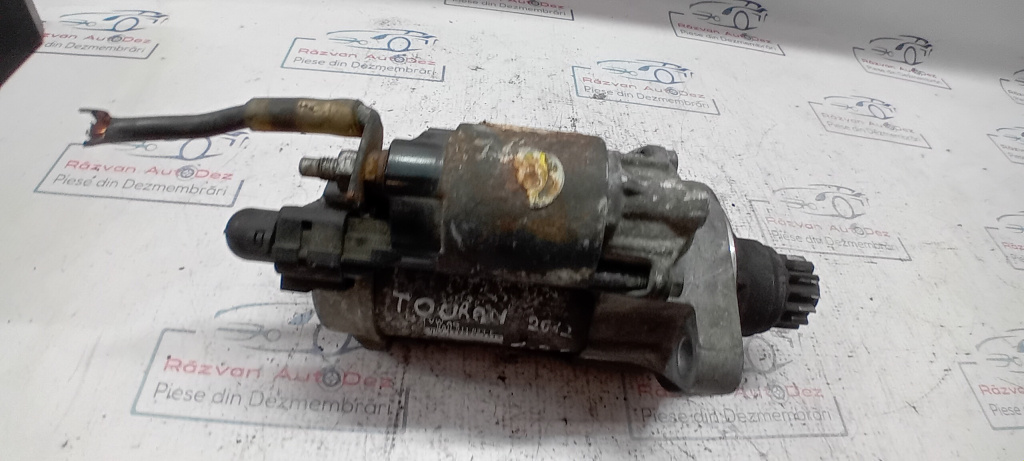 Electromotor Volkswagen Touran 1.2 Benzina 2012, 0AH911023F
