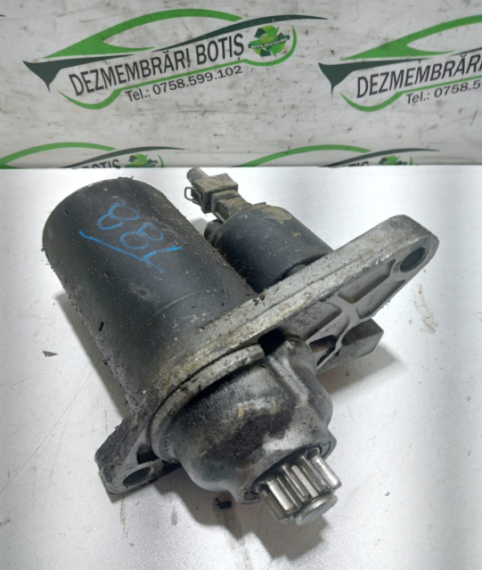 Electromotor Volkswagen VW Polo 4 9N [2001 - 2005] Hatchback 3-usi 1.2 MT (54 hp)