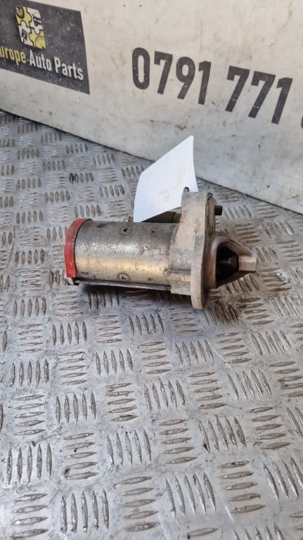 Electromotor Volvo V70 1.6 d an de fabricatie 2012 cod 30659478