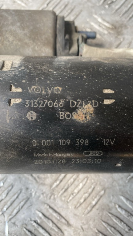 Electromotor Volvo V70 2.0 D cod motor D5204T2 ,an 2011 cod 31327066