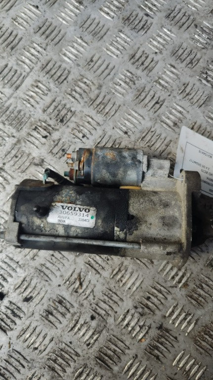 Electromotor Volvo XC90 2.4 D cod motor D5244T17 transmisie automata,an 2013 cod 30659314