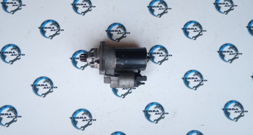 Electromotor VW Golf 4 1.9 TDI cod motor ASZ