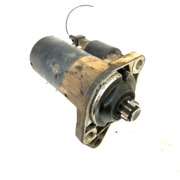 Electromotor VW GOLF 4 1997 - 2004 Benzina 1005821879, 1 005 821 879