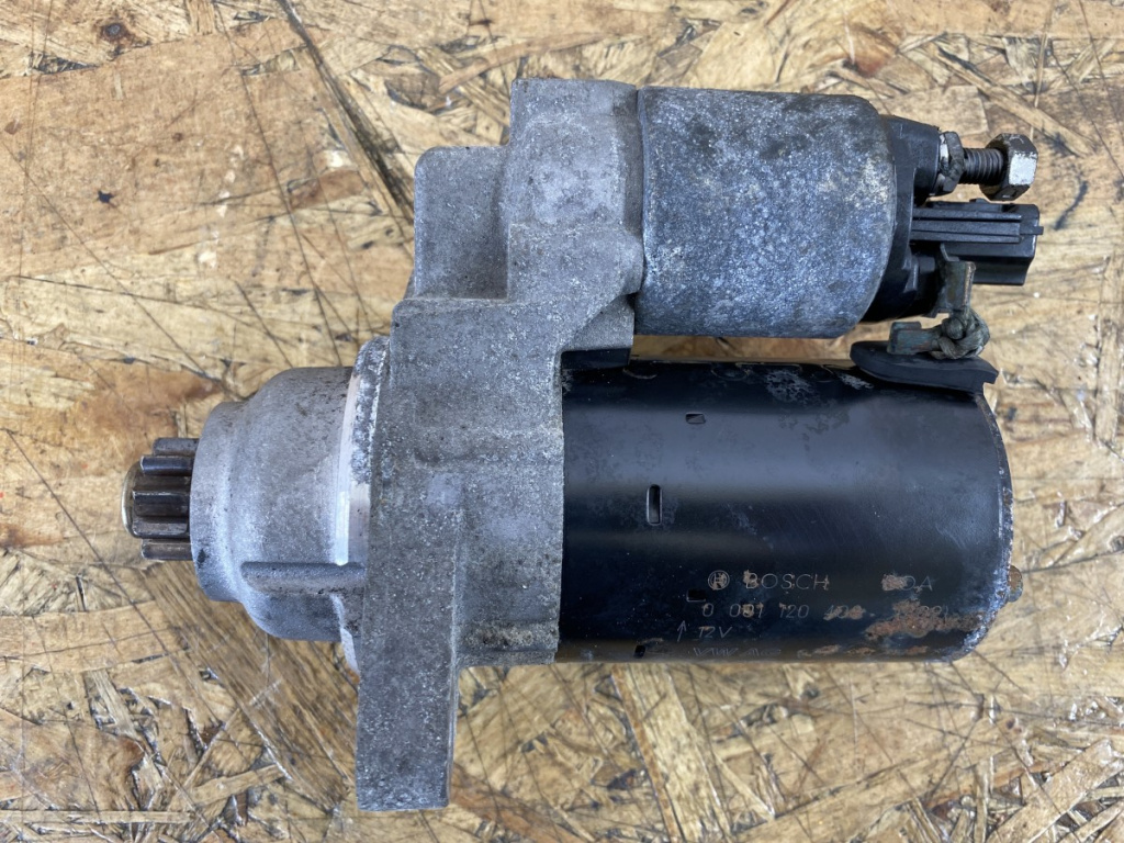 Electromotor VW Golf 6 sedan 2009 (02T911025M)