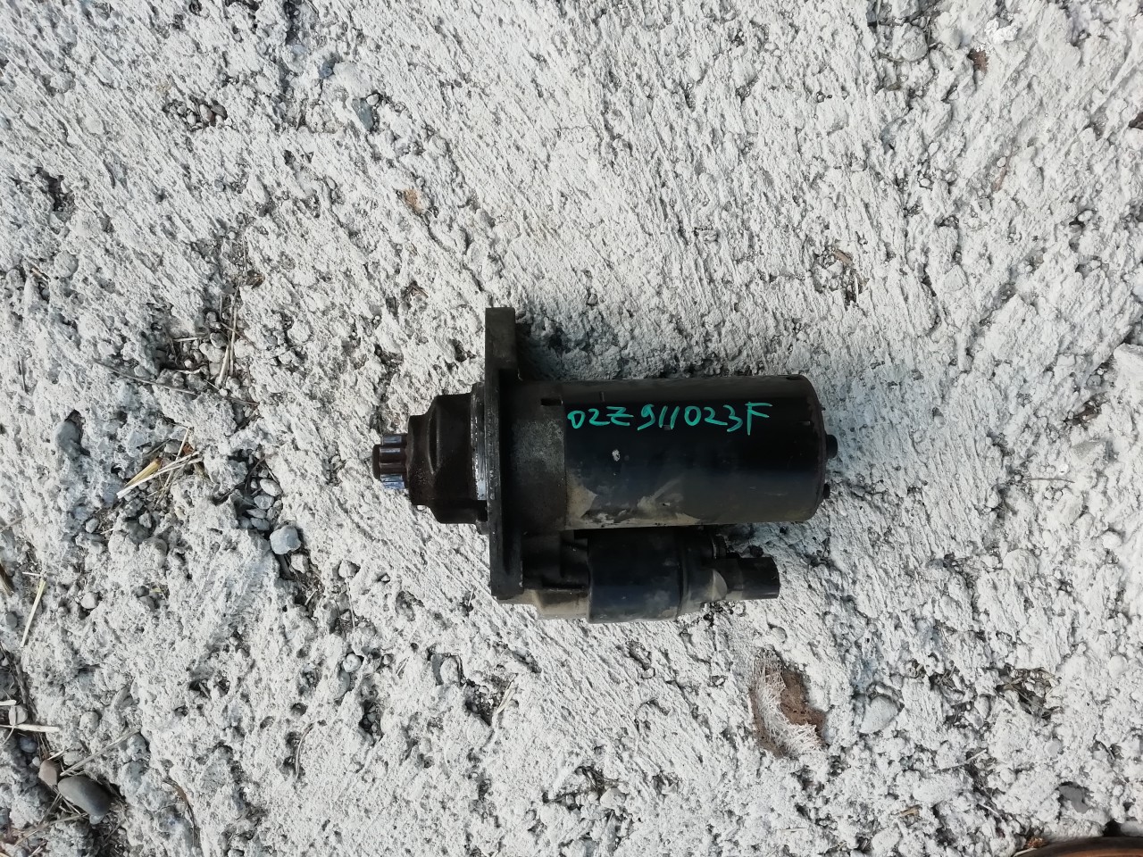 Electromotor Vw Golf V 1.9 tdi cod 0001123012 golf 5 diesel.